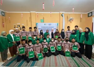 Read more about the article Mahasiswa Manajemen Lakukan Pelatihan Kepemimpinan di Yayasan Baitul Yataama Fadlan