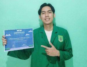 Read more about the article Muhammad Fahrul Rozi, Mahasiswa Program Studi Manajemen UNAS, Raih Juara 1 Lomba Desain Power 2024