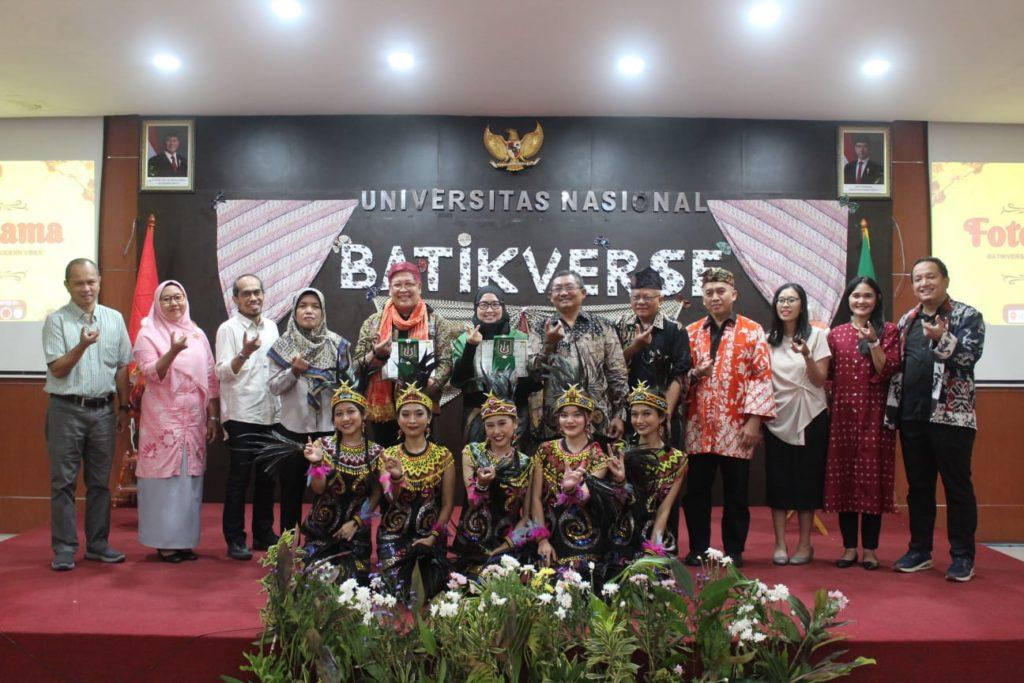 Read more about the article Menghidupkan Warisan Leluhur: Dari Sejarah Batik hingga Inovasi Masa Kini