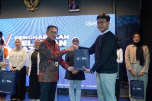 Read more about the article Muhammad Adam Zahran: Mahasiswa Prodi Akuntansi FEB UNAS Raih Penghargaan Relawan Pajak 2024