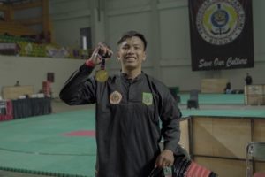 Read more about the article Kembali Torehkan Prestasi Pencak Silat, Abdul Hakim Raih Medali Emas di Tingkat Internasional